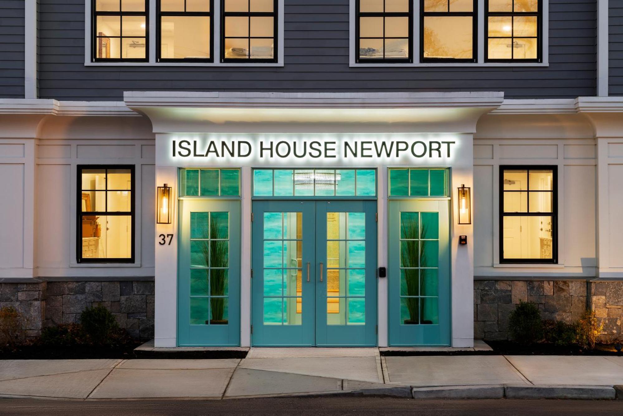 Island House Newport Hotel Екстериор снимка